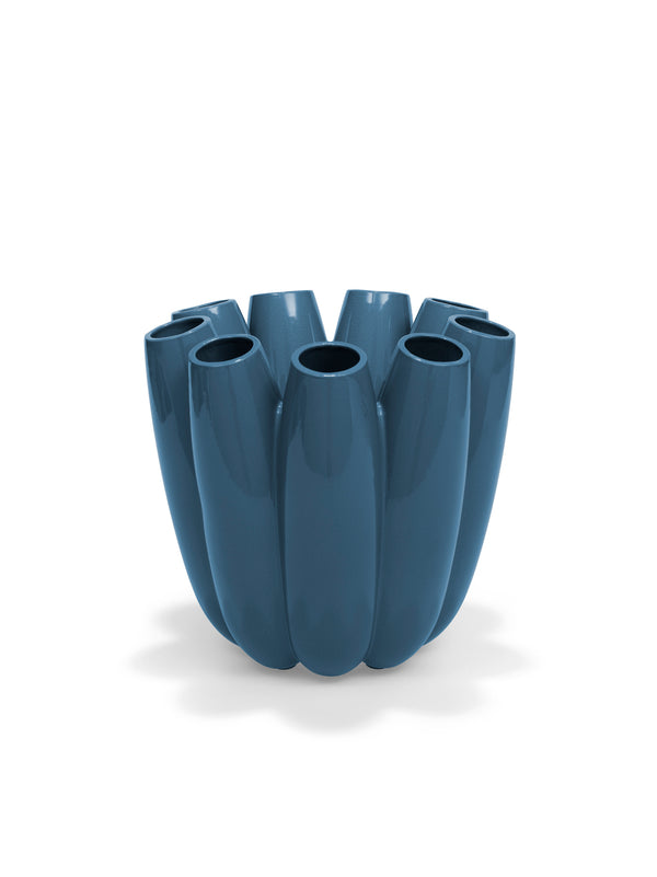 flor vase blue